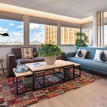 2 Bedrooms 1 Bathroom Furnished - Justicia - Incredible Views - Mintystay マドリード エクステリア 写真