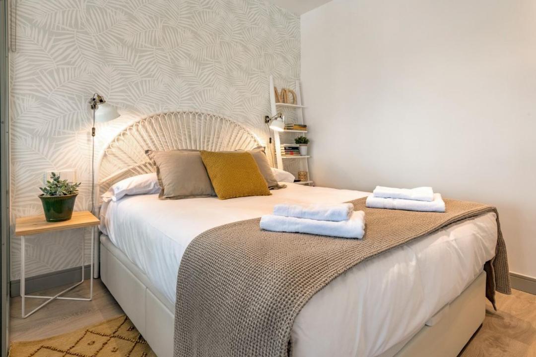 2 Bedrooms 1 Bathroom Furnished - Justicia - Incredible Views - Mintystay マドリード エクステリア 写真